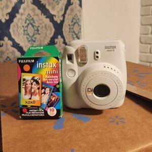 Fujifilm Instax Mini 9 Instant Camera - Cream